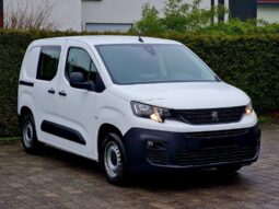 
										Peugeot Partner Premium L1 full									