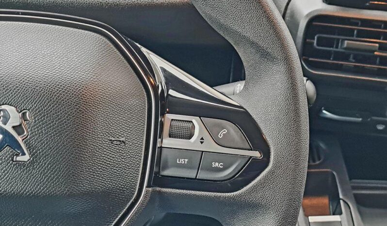 
								Peugeot Partner Premium L1 full									