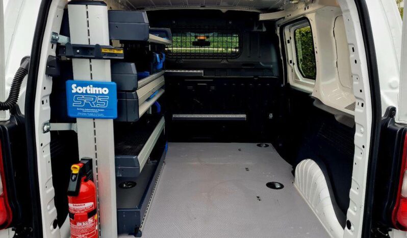 
								Peugeot Partner Premium L1 full									