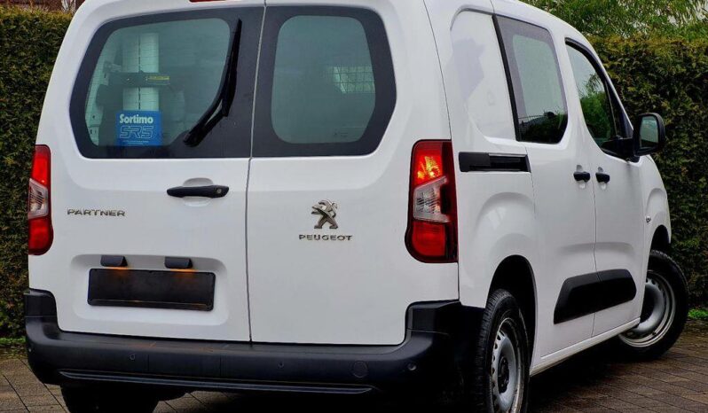 
								Peugeot Partner Premium L1 full									