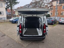 
										Fourgon Peugeot Partner Premium full									