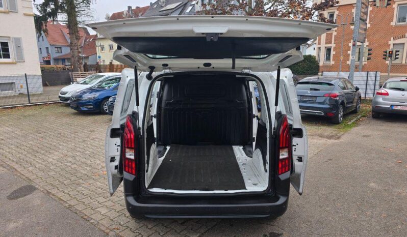 
								Fourgon Peugeot Partner Premium full									