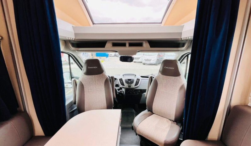 
								CAMPING-CAR CHAUSSON KORUS full									
