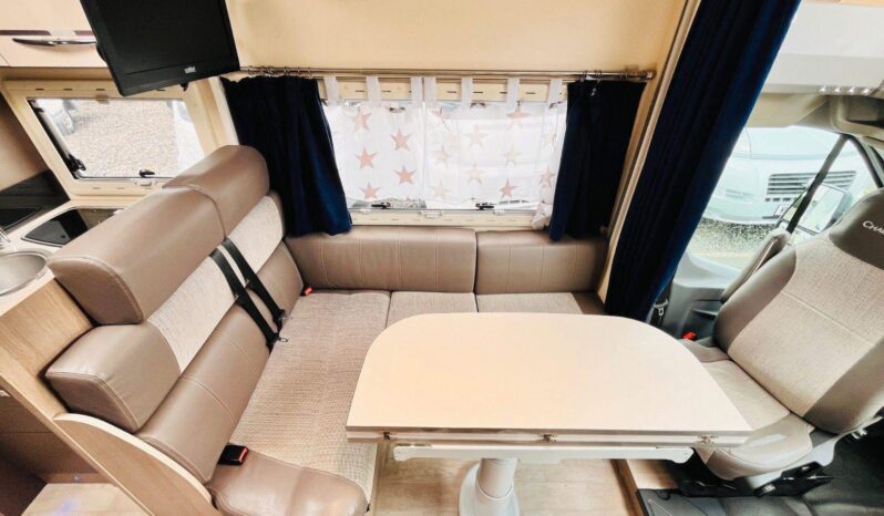 
								CAMPING-CAR CHAUSSON KORUS full									
