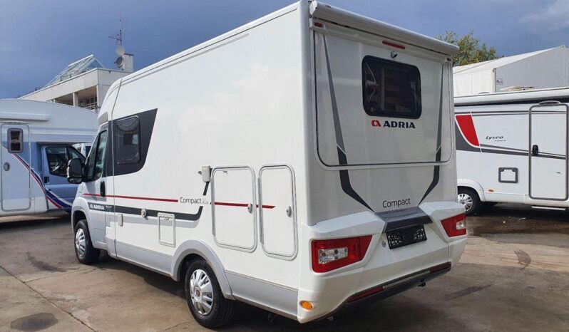
								Camping-car Adria Compact full									