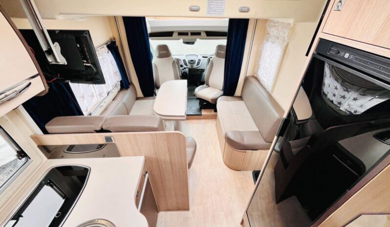 
								CAMPING-CAR CHAUSSON KORUS full									