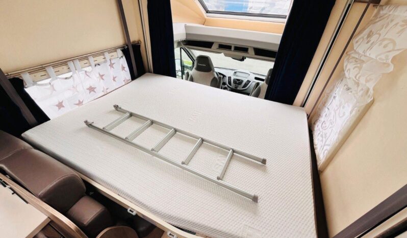 
								CAMPING-CAR CHAUSSON KORUS full									