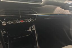 
										PEUGEOT E-208 full									