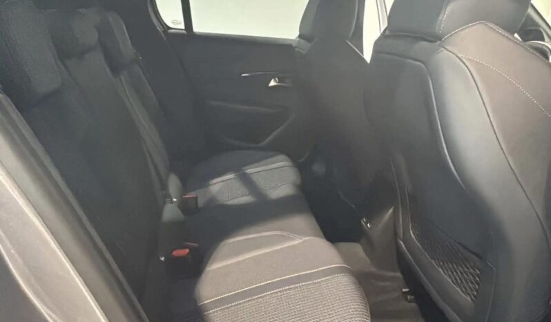 
								PEUGEOT E-208 full									
