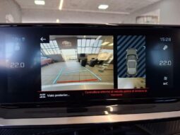 
										Peugeot 2008 full									