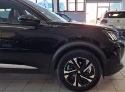 
										Peugeot 2008 full									
