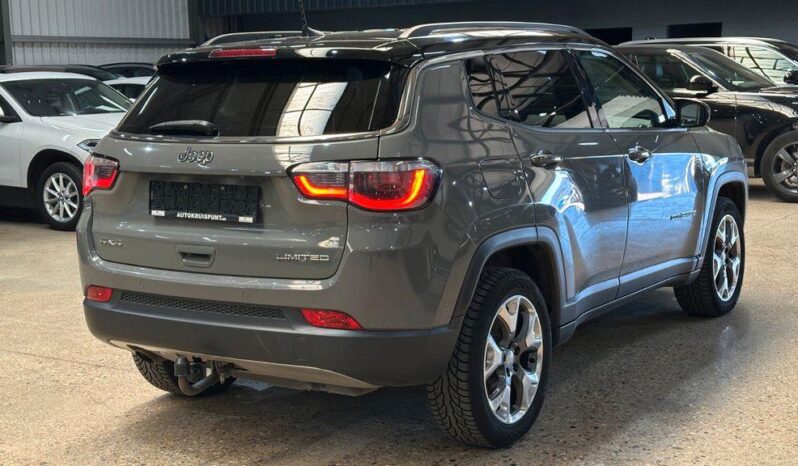 
								Jeep Compass Limited 4WD full									