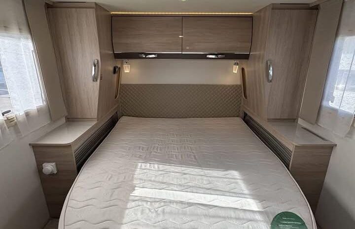 
								Camping Car Rapido 8096 DF full									