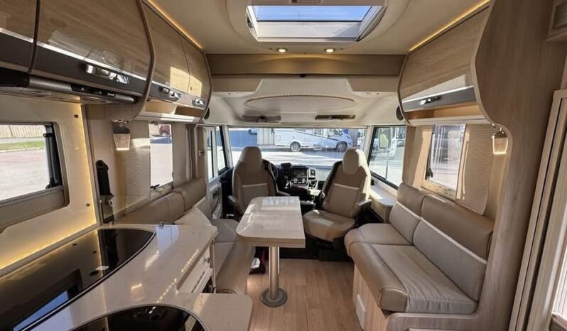 
								Camping Car Rapido 8096 DF full									