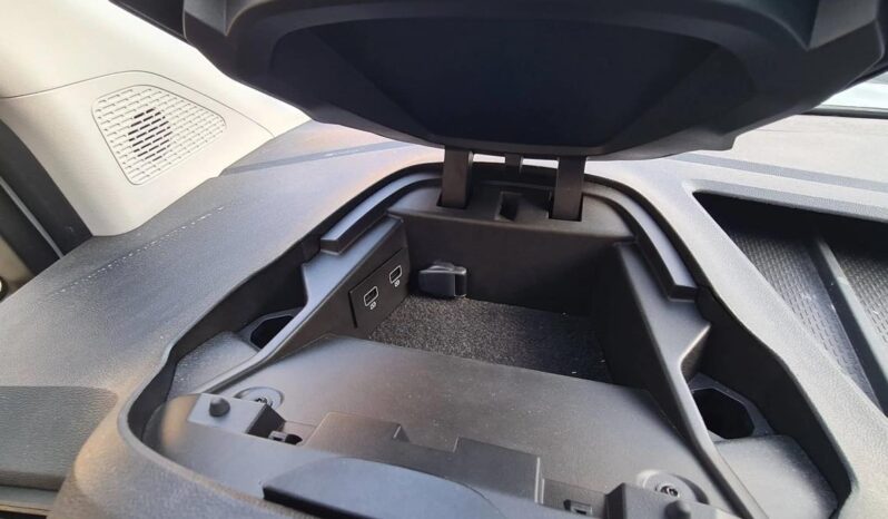 
								Renault Kangoo full									