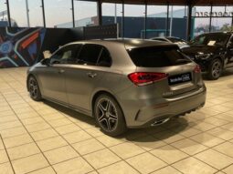 
										Mercedes Classe A 200 d AMG Line full									