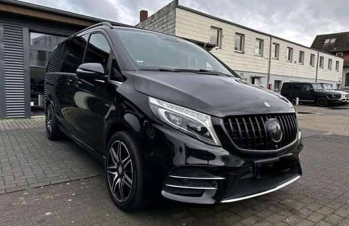 
								Mercedes-Benz V 250d AMG 4MATIC full									