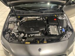 
										Mercedes Classe A 200 d AMG Line full									