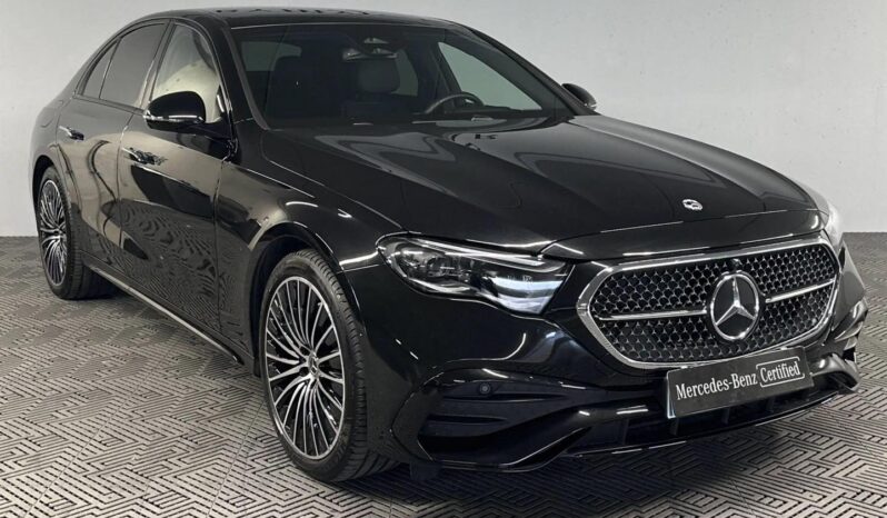 
								Mercedes Classe E 300 de Hybrid EQ 9G-Tronic AMG LINE full									