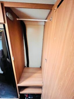 
										EURA MOBIL ACTIVA ONE 650 VB AUTOMATIQUE full									