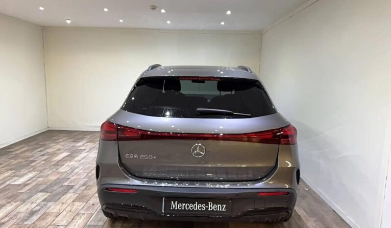 
								Mercedes-Benz EQA 250+ AMG full									
