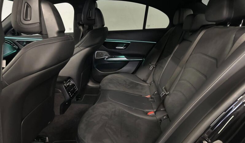 
								Mercedes Classe E 300 de Hybrid EQ 9G-Tronic AMG LINE full									