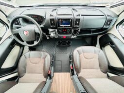 
										CAMPING-CAR MALIBU T 440 LE full									
