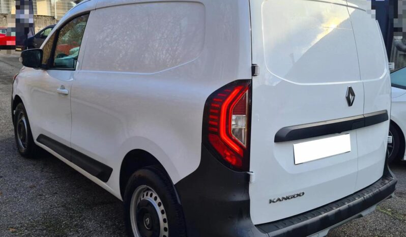 
								Renault Kangoo full									