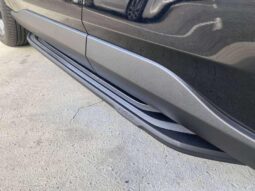 
										Toyota RAV4 Hybride full									