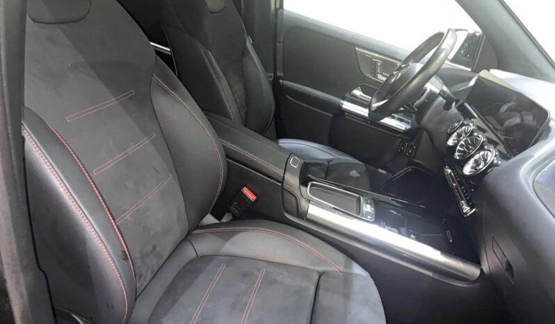 
								Mercedes-Benz GLA 250 e 8G-DCT AMG Line full									