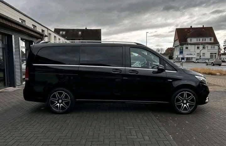 
								Mercedes-Benz V 250d AMG 4MATIC full									