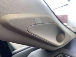 
										Toyota RAV4 Hybride full									