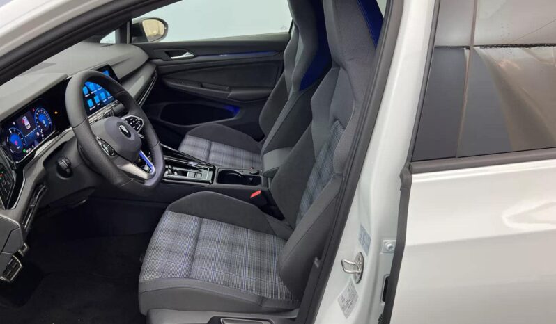 
								Volkswagen Golf GTE 1.4 eHybrid OPF 245 DSG6 full									