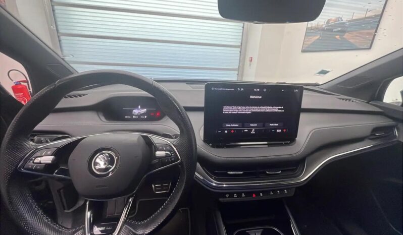 
								SKODA ENYAQ full									