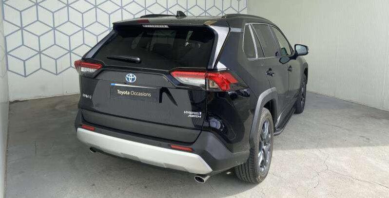 
								Toyota RAV4 Hybride full									