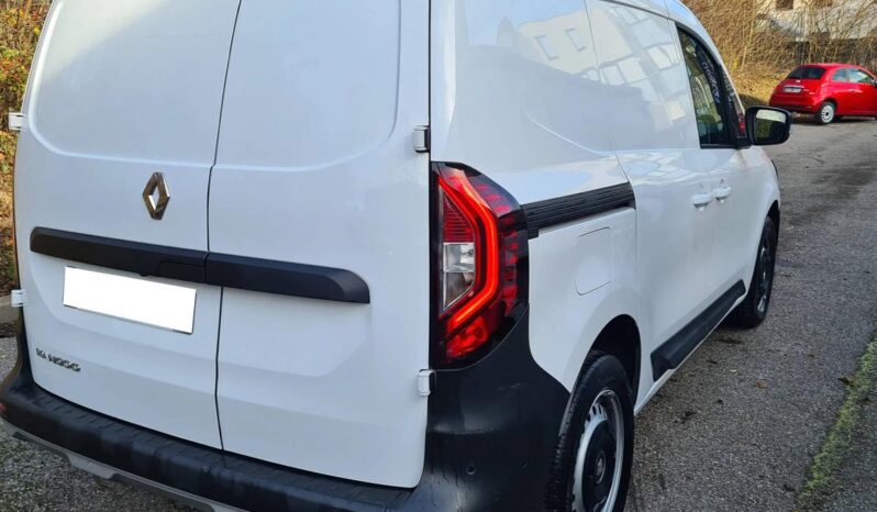 
								Renault Kangoo full									
