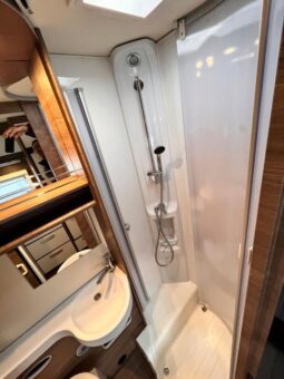 
										KNAUS L!VE WAVE T 700 MEG full									