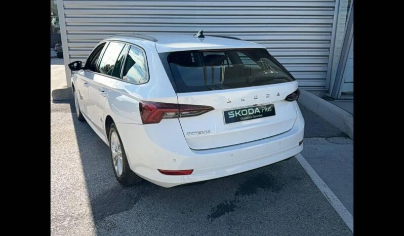 
								SKODA OCTAVIA full									
