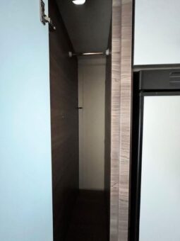 
										KNAUS L!VE WAVE T 700 MEG full									