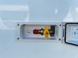 
										Eura Mobil Integra Line 695 EB full									