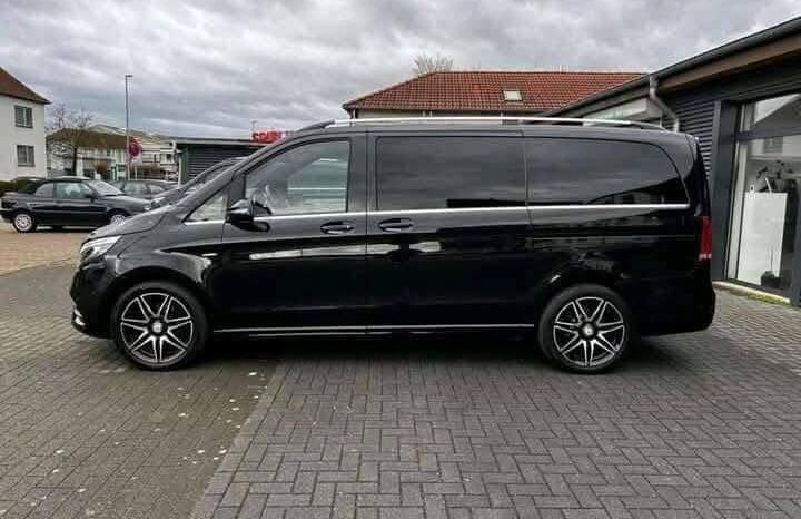 
								Mercedes-Benz V 250d AMG 4MATIC full									