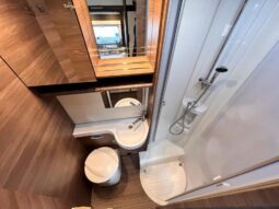 
										KNAUS L!VE WAVE T 700 MEG full									