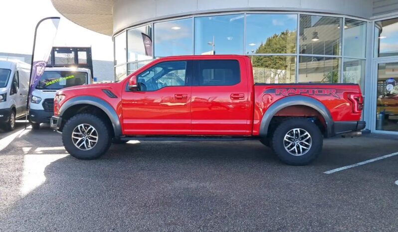 
								Ford F-150 Raptor full									