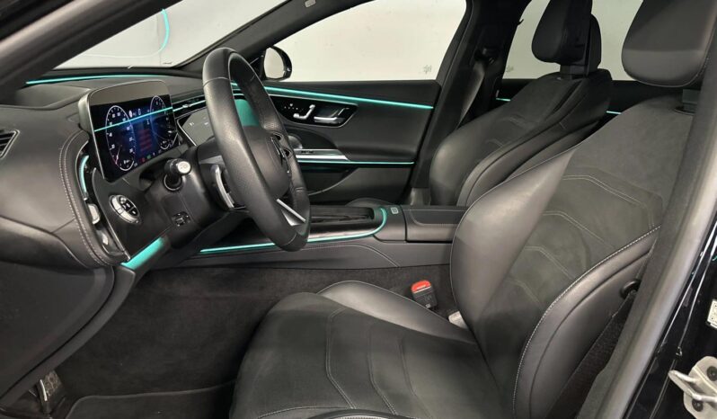 
								Mercedes Classe E 300 de Hybrid EQ 9G-Tronic AMG LINE full									