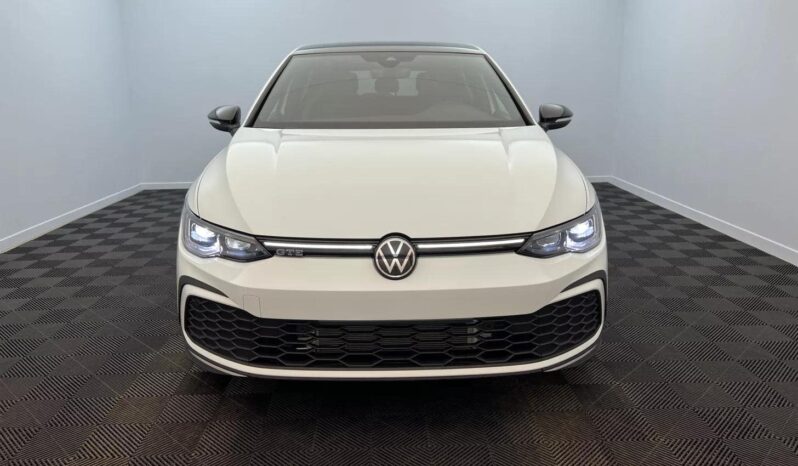 
								Volkswagen Golf GTE 1.4 eHybrid OPF 245 DSG6 full									