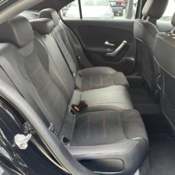 
										Mercedes-Benz Classe A 180 d 8G-DCT AMG Line full									