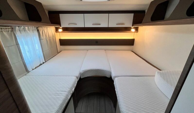 
								KNAUS L!VE WAVE T 700 MEG full									