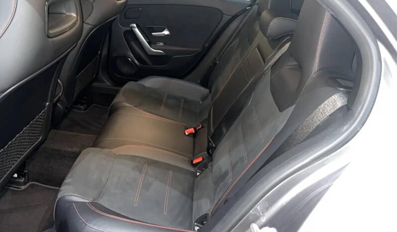 
								Mercedes Classe A 250 e 8G-DCT AMG Line full									