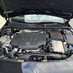 
										Mercedes-Benz Classe A 180 d 8G-DCT AMG Line full									