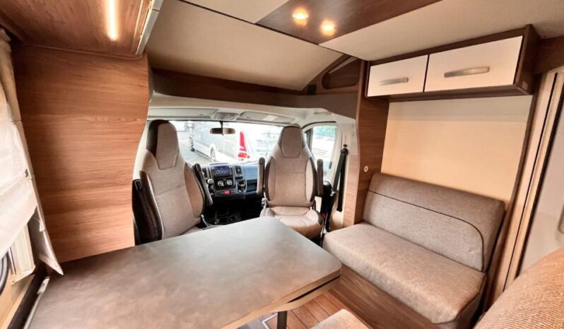
								KNAUS L!VE WAVE T 700 MEG full									